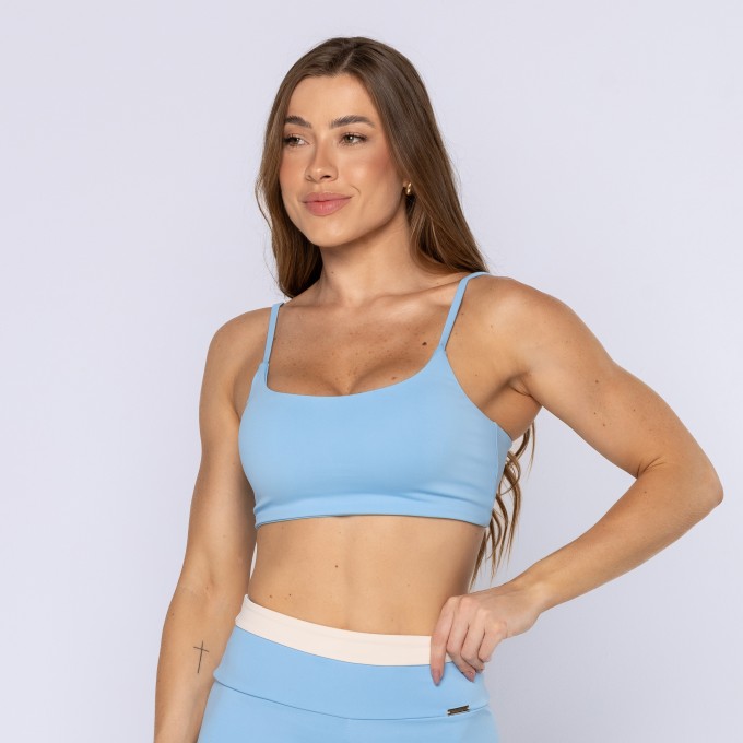 Top Fitness Básico Premium com Alça Fina