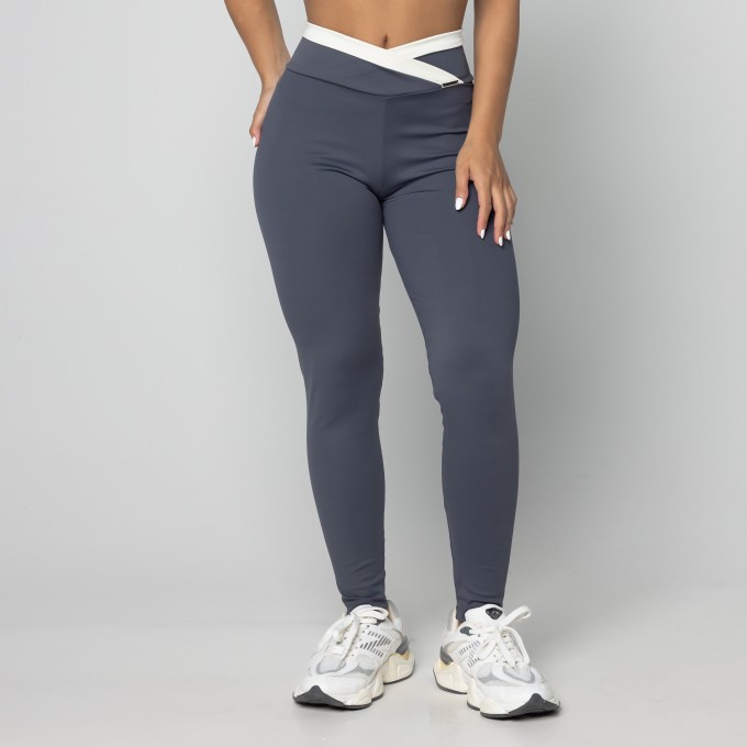 Calça Legging Confort Fit cós Transpassado