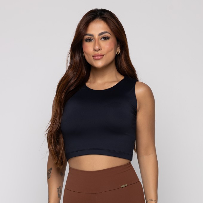 Cropped Aura